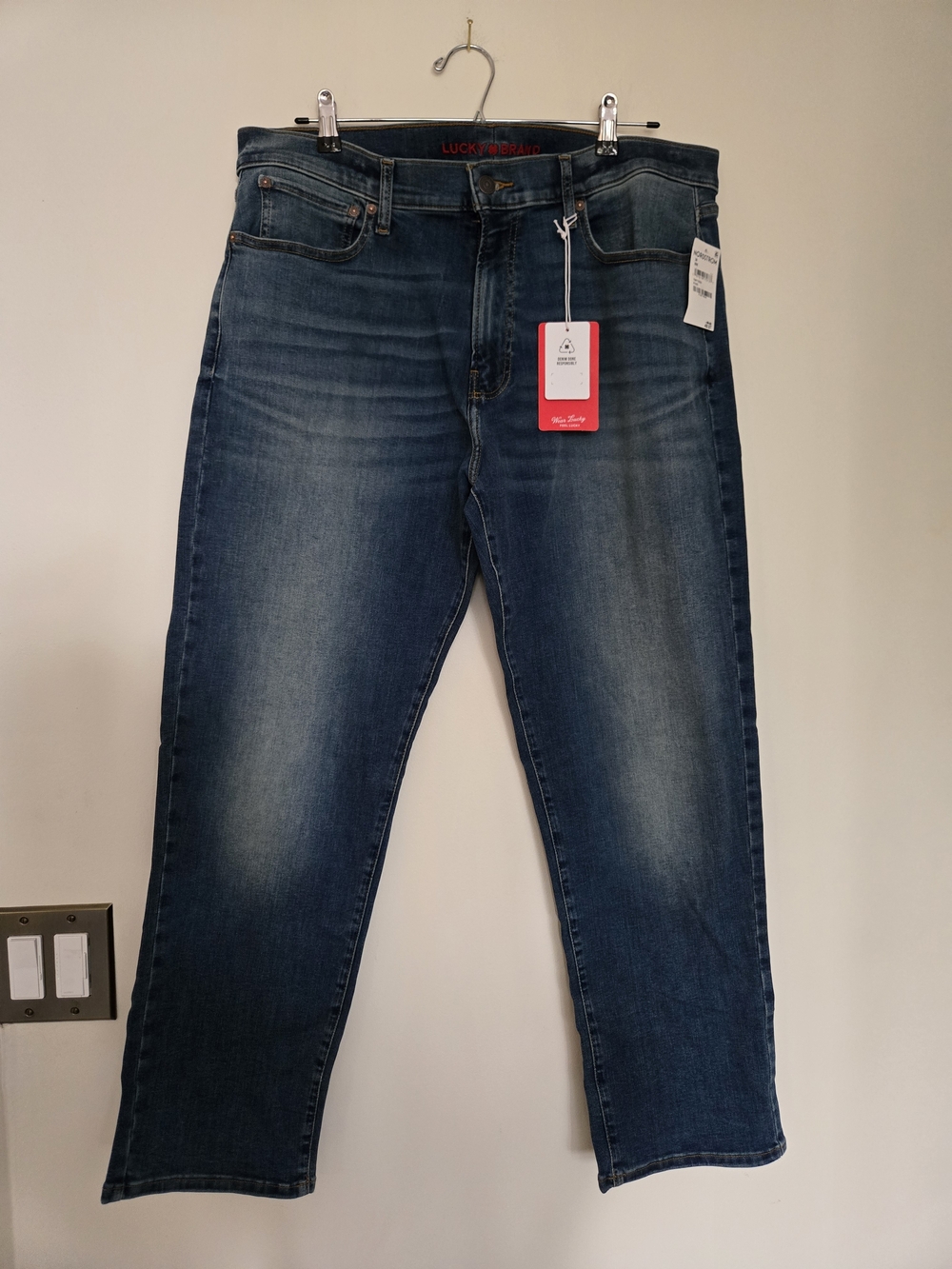 Lucky Brand 221 Straight Men's Medium Blue Straight Jeans NWT 36x30
